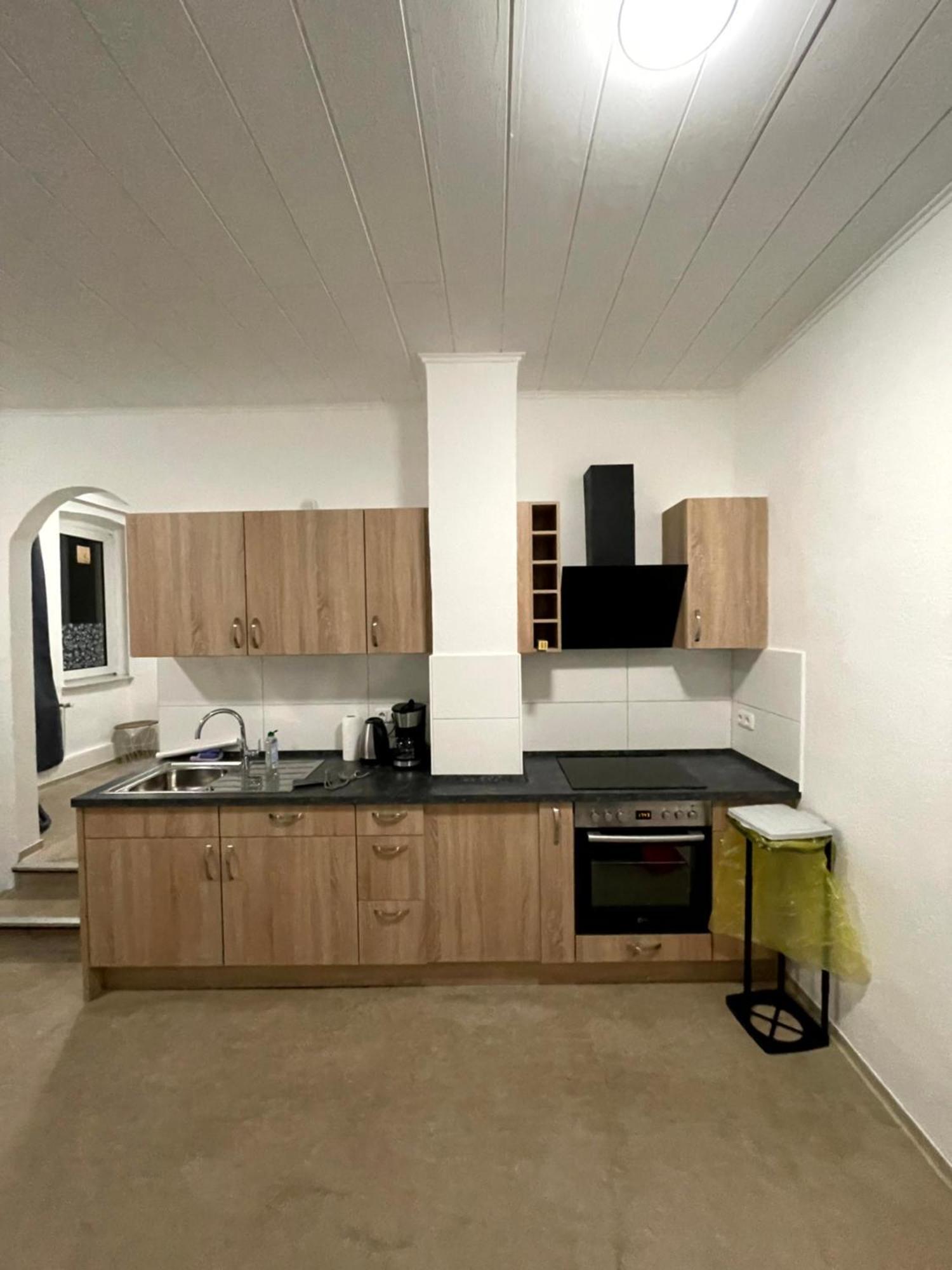 City Apartments Direkt Am Hauptbahnhof - Perfekt Fuer Pendler Und Monteure Neumuenster Ngoại thất bức ảnh