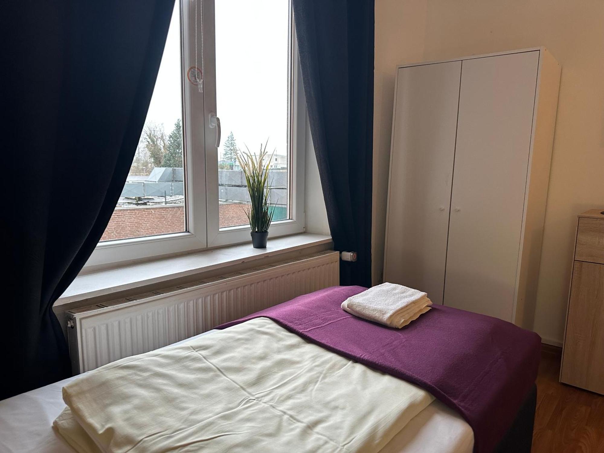 City Apartments Direkt Am Hauptbahnhof - Perfekt Fuer Pendler Und Monteure Neumuenster Ngoại thất bức ảnh