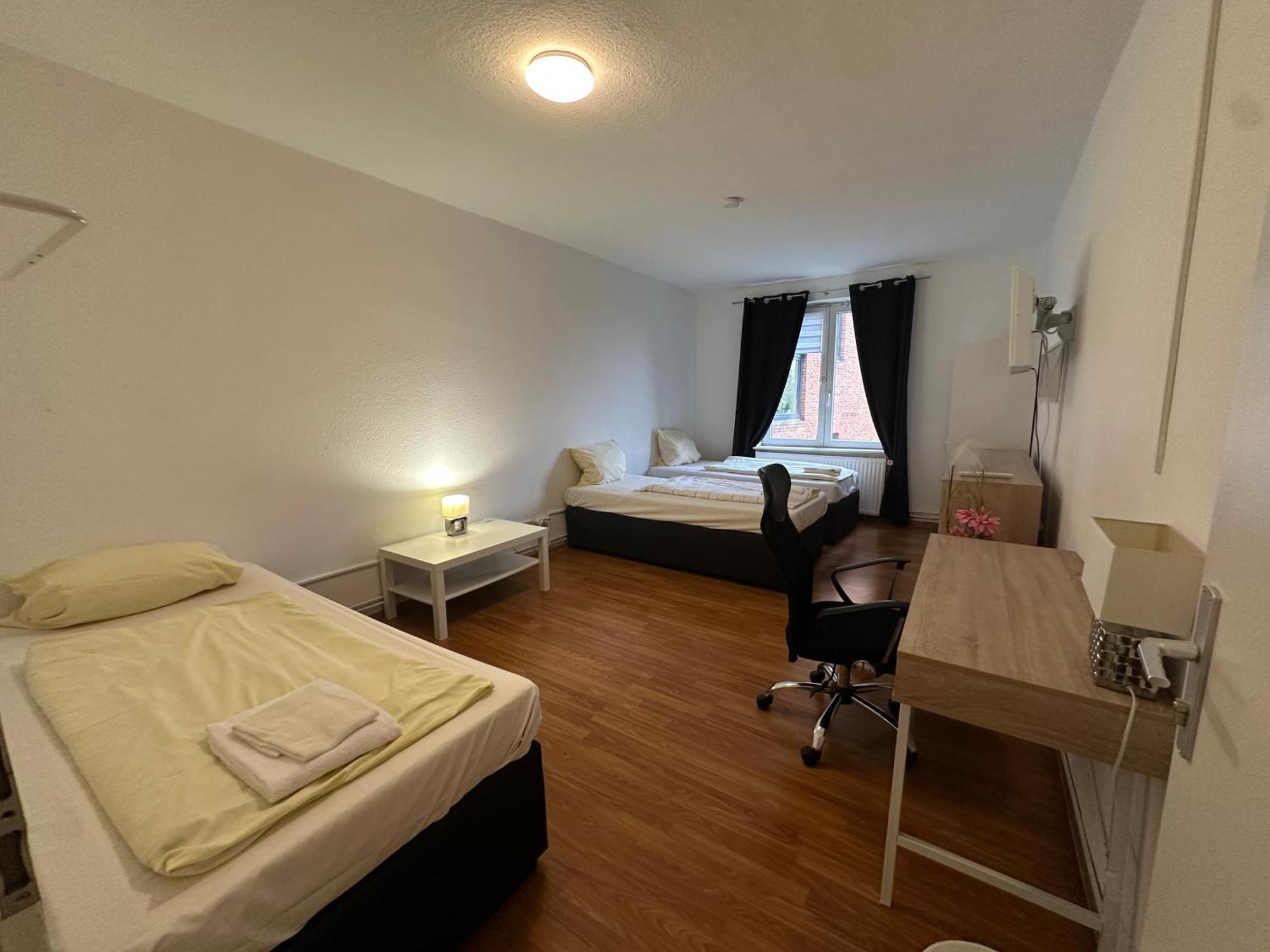 City Apartments Direkt Am Hauptbahnhof - Perfekt Fuer Pendler Und Monteure Neumuenster Ngoại thất bức ảnh