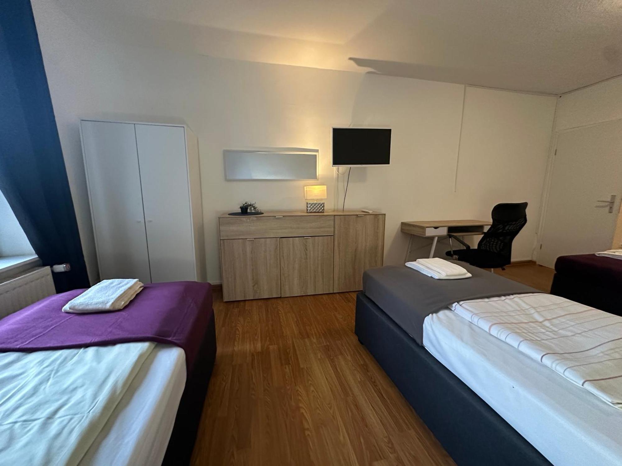 City Apartments Direkt Am Hauptbahnhof - Perfekt Fuer Pendler Und Monteure Neumuenster Ngoại thất bức ảnh