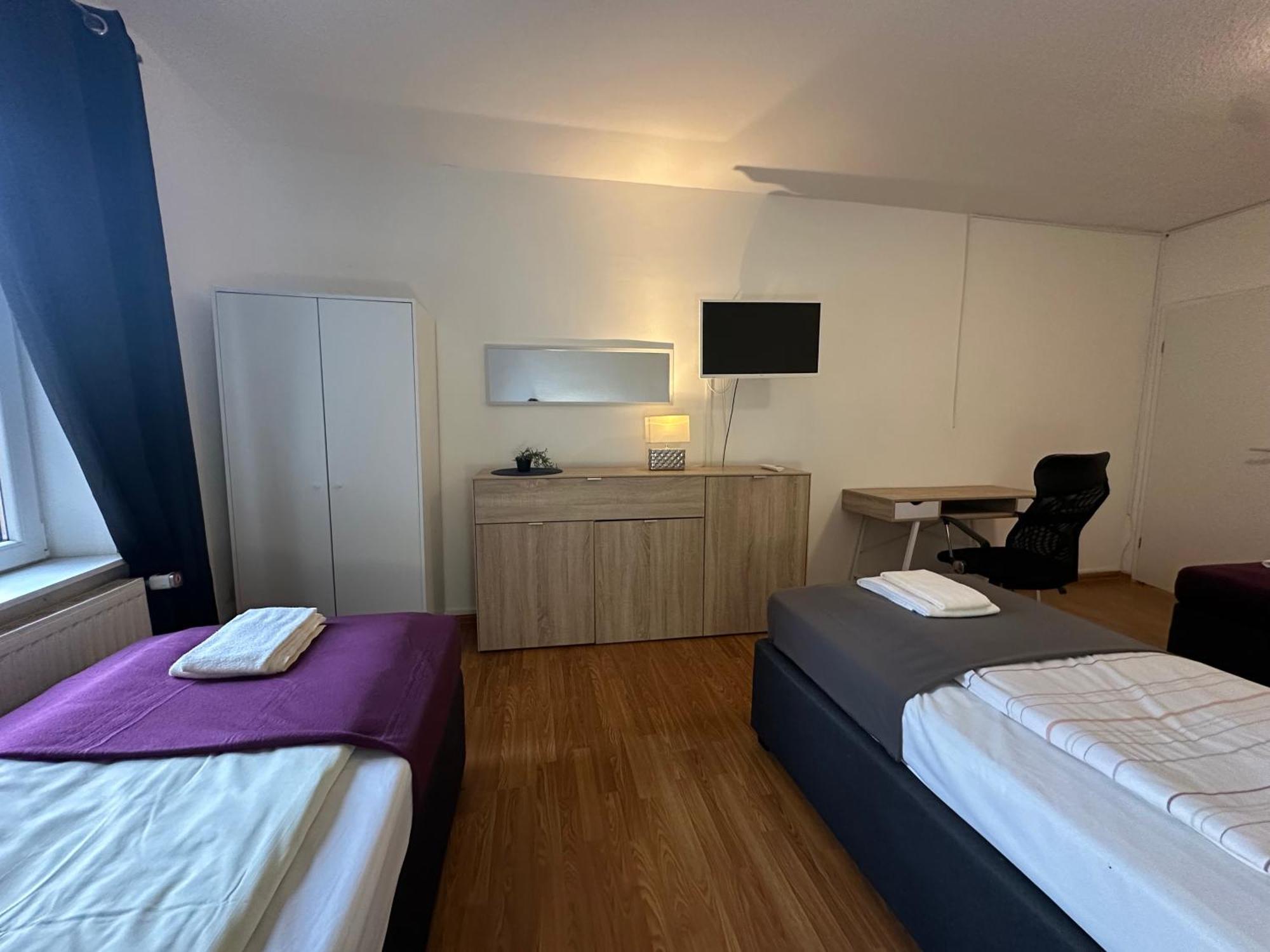 City Apartments Direkt Am Hauptbahnhof - Perfekt Fuer Pendler Und Monteure Neumuenster Ngoại thất bức ảnh